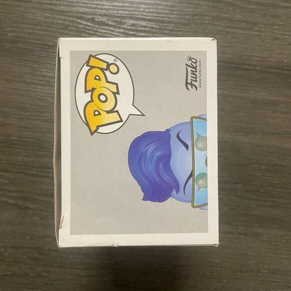 Funko Pop! Vinyl: Disney - Yesss #9 - Picture 2 of 6